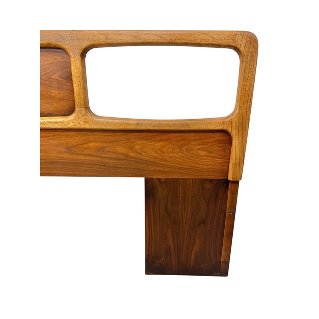 Mid-Century Modern Lane King Size Walnut Headboard For Sale In Philadelphia - Image 6 of 7