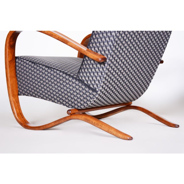 Czech Art Deco Beech Armchair attributed to J. Halabala for Up Zavody, 1930s For Sale - Image 12 of 14
