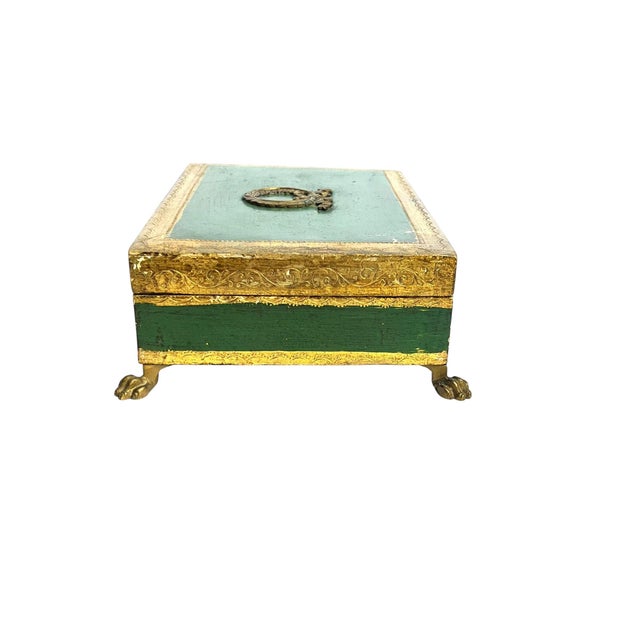 Florentia Vintage Italian Gilt and Green Painted Box With Metal Lion Paw Feet and Metal Laurel Wreath For Sale - Image 4 of 17