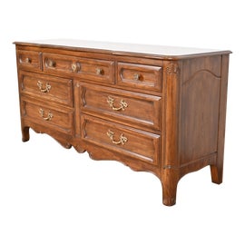 Example of Davis Cabinet Company Standard Dressers