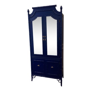 Thomasville Illuminated China Display Cabinet For Sale