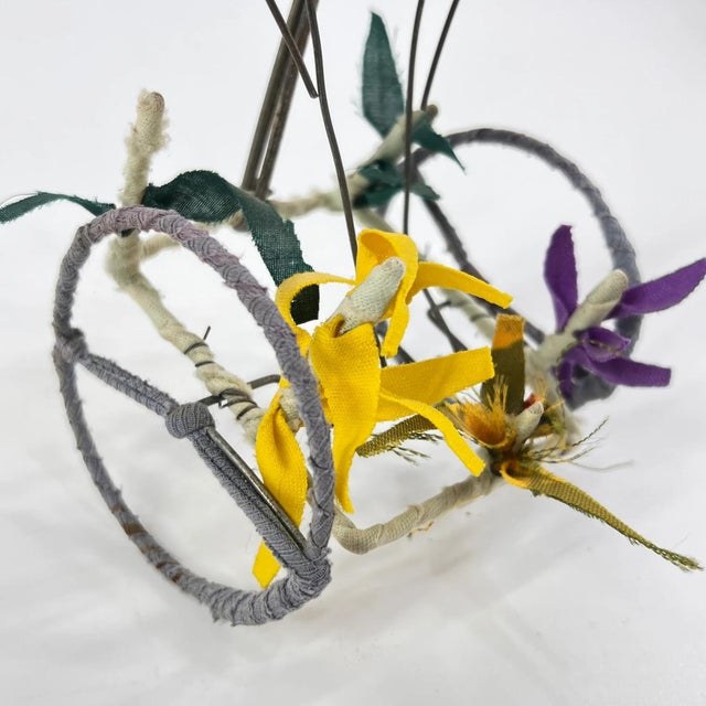 Textile Early 20th Century Vintage African Wire Push Toy Galimoto Bicycle with Moving Hummingbird MATTER COLLECTION For Sale - Image 7 of 8