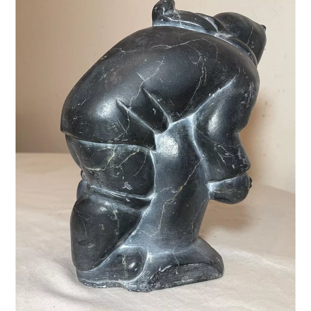 1940s Big Antique Carved Annie Soapstone Canadian Figural Eskimo Seal Sculpture Inuit For Sale - Image 5 of 10