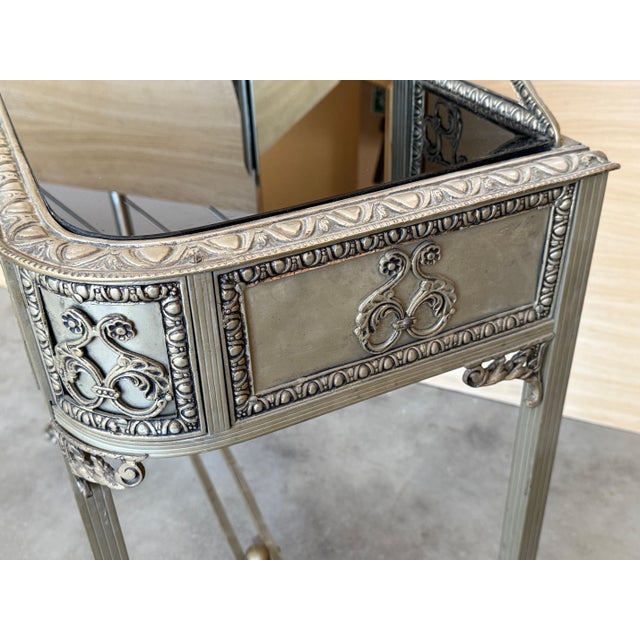 19th Century French Bronze Mirrored Dressing Table or Vanity with Mirror For Sale - Image 10 of 18