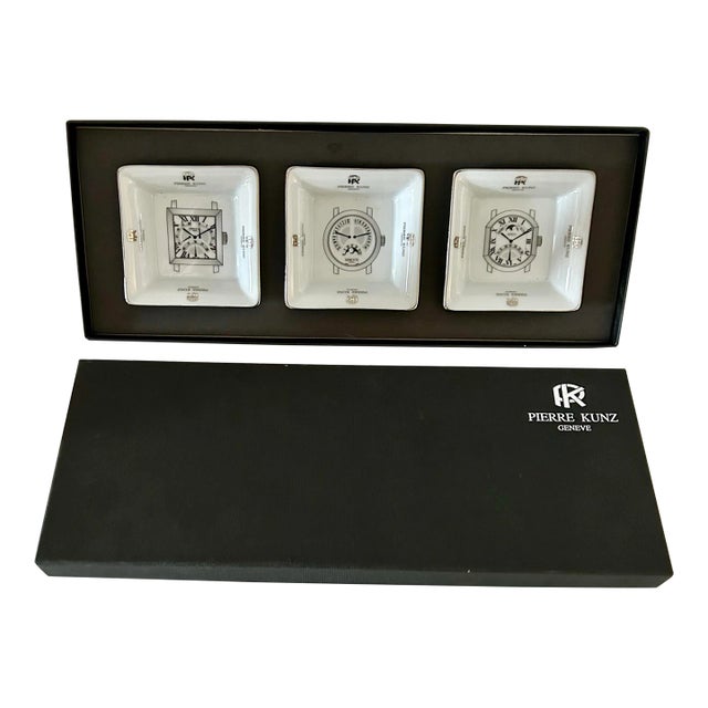 Fornasetti Style Porcelain Trinket Catchall - Pierre Kunz For Sale