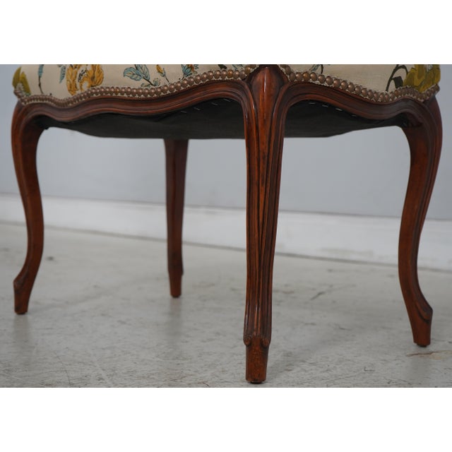 Textile French Louis XV Peacock Upholstered Seat Bench For Sale - Image 7 of 12