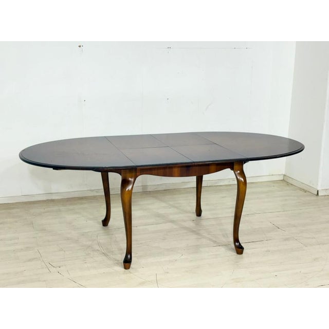 Mid-Century Modern Extendable Dining Table For Sale - Image 5 of 7