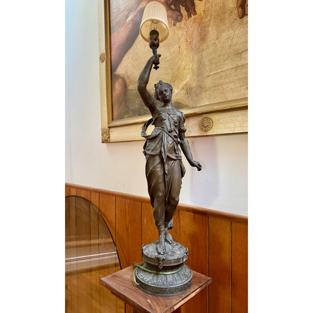 Figural Lady Lamp on Pedestal For Sale - Image 4 of 6
