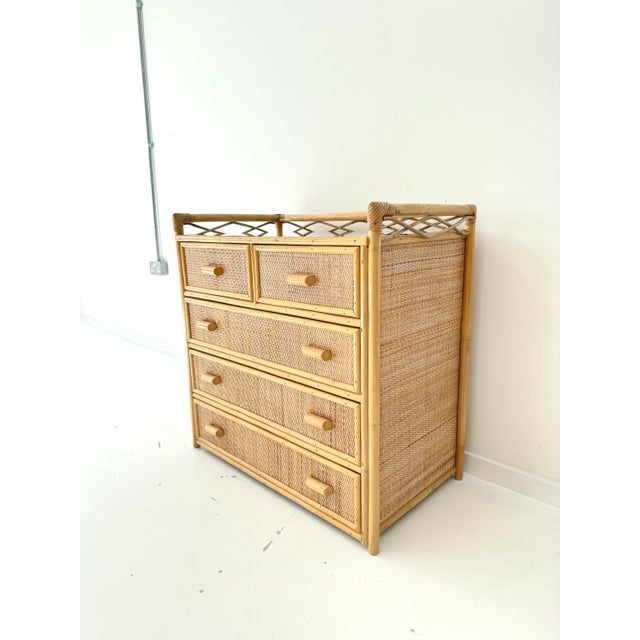 Mid-Century Modern Vintage Glass Top Wicker Five-Drawer Chest of Drawers in Angraves Style, 1970s For Sale - Image 3 of 17