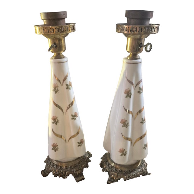 Vintage Atomic Table Lamps W/Globes and 4 Lobe Pyramid ~ Pair For Sale