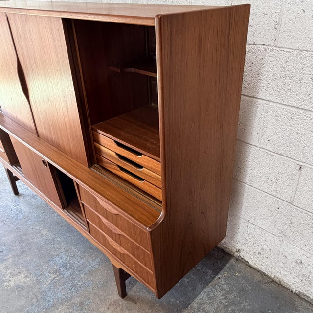 Large Vintage Danish Modern Teak Credenza or Highboard, Circa 1960s Mid Century For Sale - Image 11 of 13