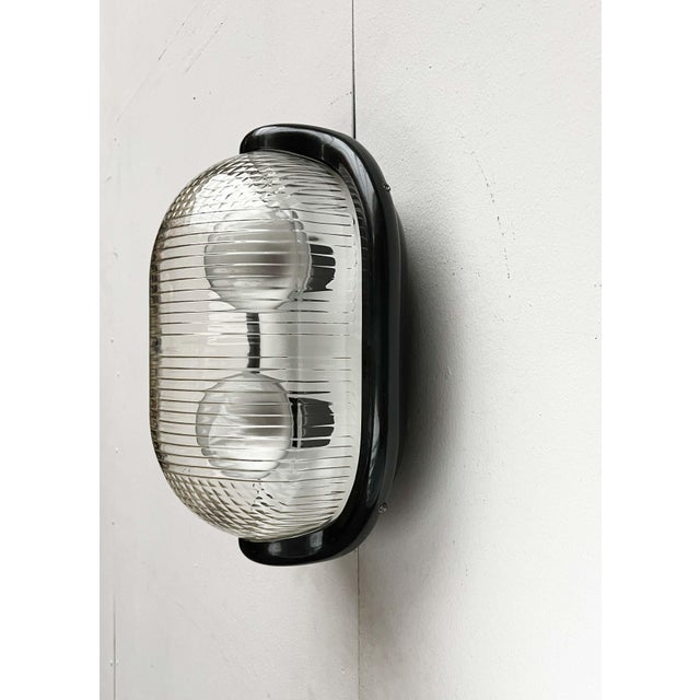 Mid-Century Modern Italian Space Age Model Noce Wall Lamp by Achille Castiglioni for Flos, 1970s For Sale - Image 6 of 18