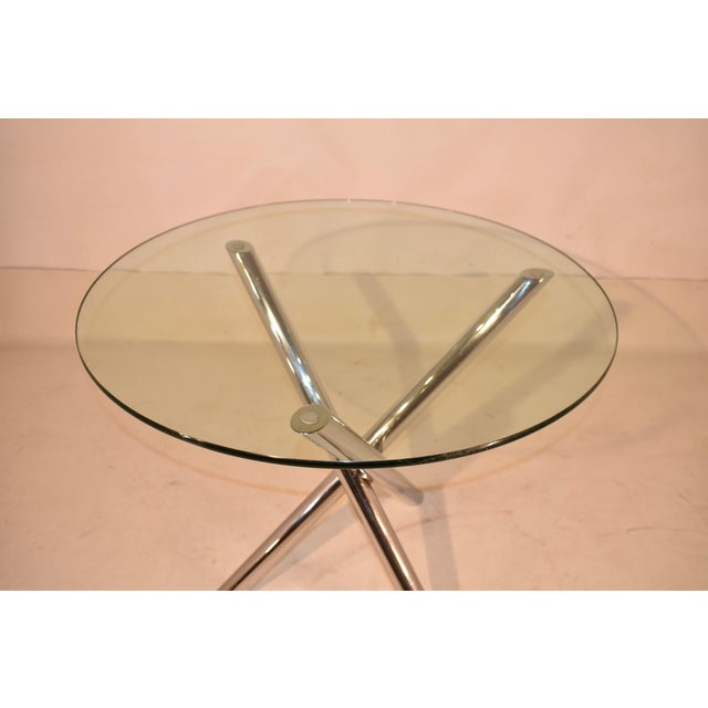 Mid-Century Modern Chrome Tripod Base Table With Glass Top For Sale In Greensboro - Image 6 of 7