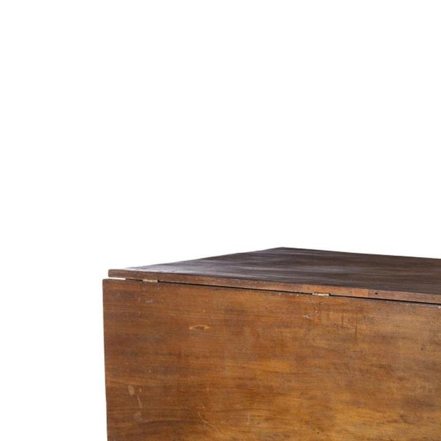 Furniture - Table with flaps in Vinhático wood - 19th century. Portuguese, 19th century, in Vinhático wood, with one...