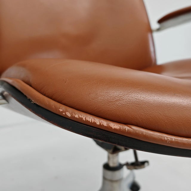 MiM Executive Chair in Natural Cognac Leather and Wood, 1970s For Sale - Image 13 of 18