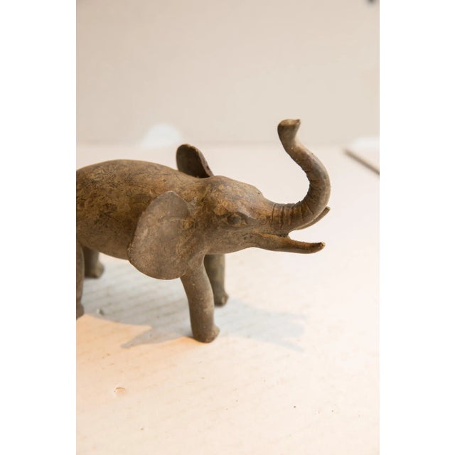 Vintage African Elephant Sculpture For Sale In New York - Image 6 of 7