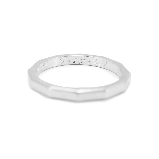 Metal Vintage 1948 Tiffany & Co. 900 Platinum Iridium Faceted Wedding Band Ring For Sale - Image 7 of 9