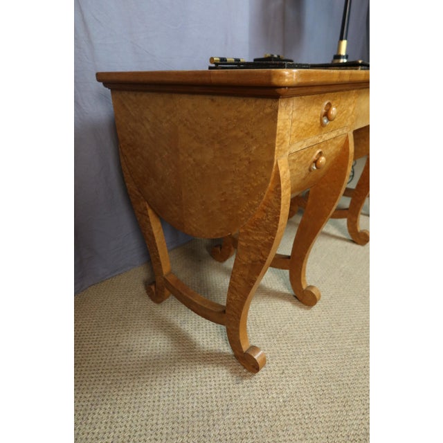 20th Century Dressing Table in Amboyna Burl For Sale - Image 6 of 16