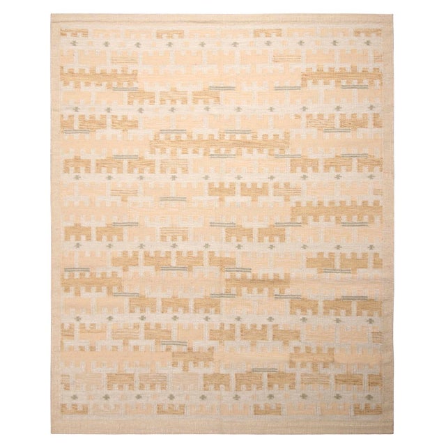 Looking for a custom size? For more information on customization capabilities, please reach out to custom@chairish.com....