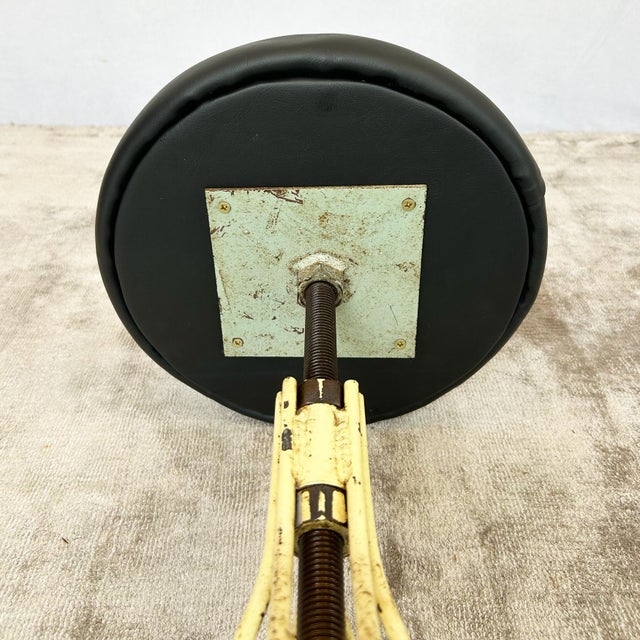 Black Wire Frame Adjustable Stool, 1960s For Sale - Image 8 of 9