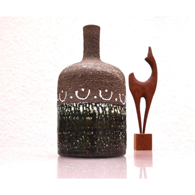 Mid-Century Modern Scandinavian Mid-Century Modern Brutalist Pottery Vases by Hellström for Nittsjö, Sweden, Set of 2 For Sale - Image 3 of 11