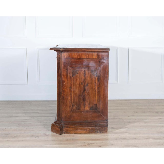 Brown 17th-Century Tuscan Walnut Chest of Drawers with Maple Inlay For Sale - Image 8 of 8