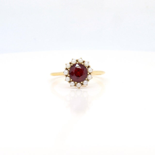 Signed Mid-Century Jones & Woodland 14k Gold, Garnet, and Seed Pearl Ring For Sale In Philadelphia - Image 6 of 13