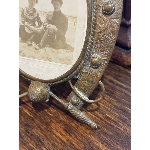 Rare 19th Century Brass Equestrian Picture Frame- Horse Shoe, Helmet, Riding Crops For Sale - Image 9 of 12