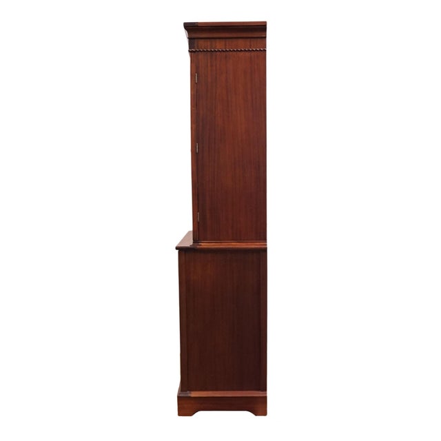 Vintage Antique Solid Mahogany Traditional Duncan Phyfe Inspired 39" China Cabinet 1236 For Sale - Image 12 of 15