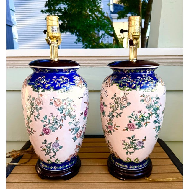 Vintage 1950s Chinoiserie-Style Porcelain Floral Table Lamps - A Pair For Sale In New York - Image 6 of 13