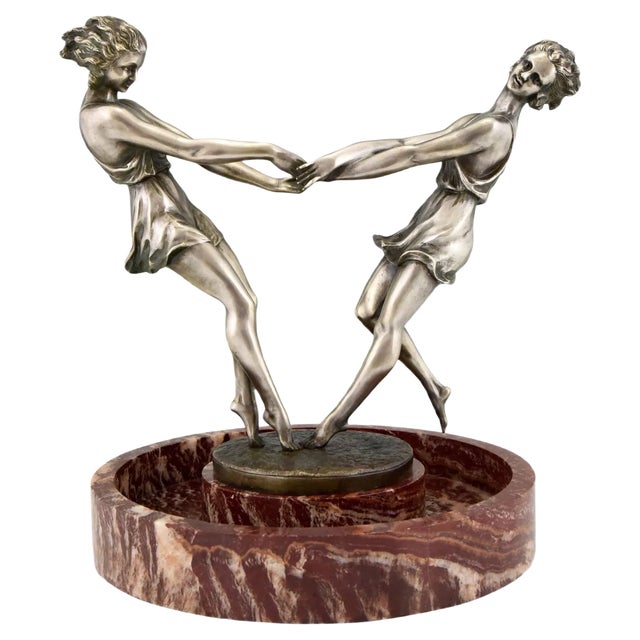 Andre Gilbert, Art Deco Centerpiece with Bronze Sculpture of Dancing Girls, France, 1925 For Sale