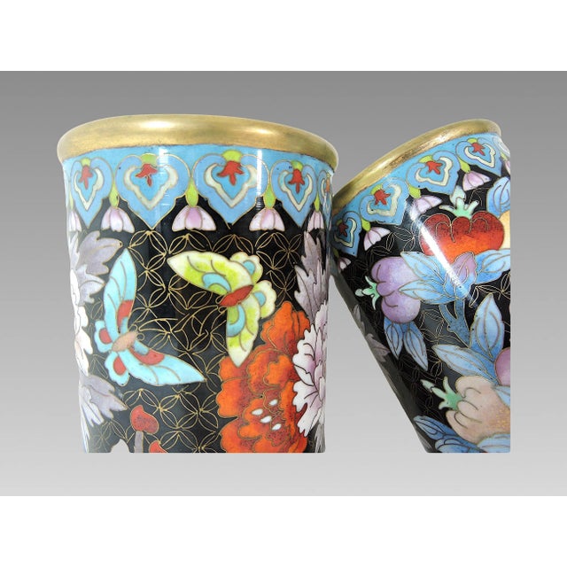 Antique Chinese Blue & Mauve Cloisonné Opposing Flower & Butterfly Cylindrical Vases or Brush Pots- A Pair For Sale In Tampa - Image 6 of 7