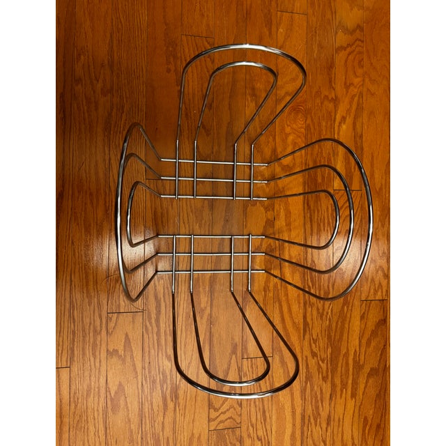 Paper Vintage Chrome-Plated Magazine Rack in the of Style Willi Glaeser for Tmp, 1980s For Sale - Image 7 of 8