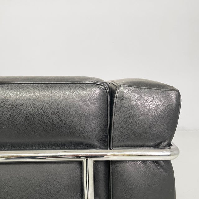 Italian Modern Black LC2 Armchair by Le Corbusier, Jeanneret and Perriand for Cassina, 1980s For Sale - Image 10 of 18
