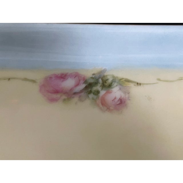Traditional 1900s Antique Royal Bayreuth Bavarian Hand Painted Roses Dresser Vanity Tray For Sale - Image 3 of 11