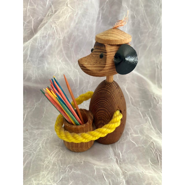 This charming little guy will make you smile every day and delight your guests, especially when they have food stuck in...