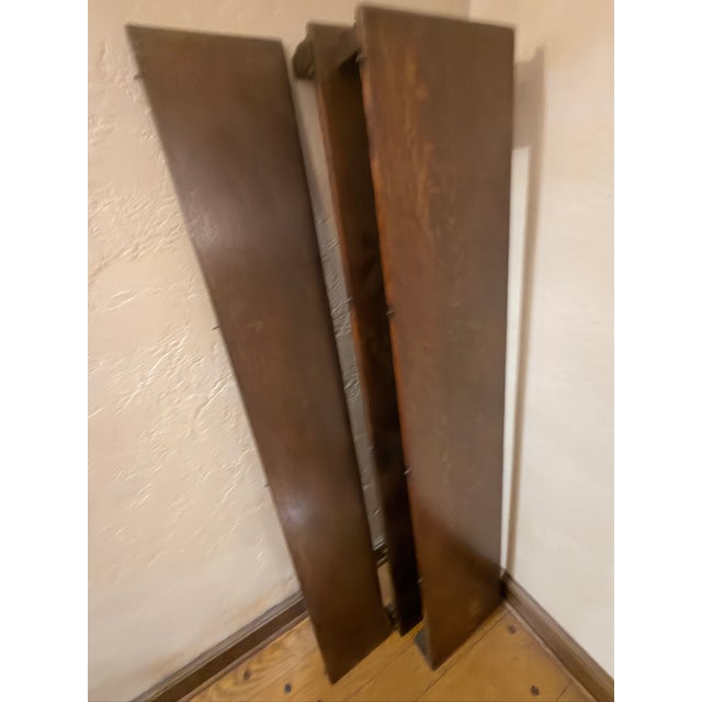 Late 19th Century Late 19th Century Oak Pedestal Extension Dining Table With Carved Skirt and Sculpted Griffin Legs Attributed to R. J. Horner & Co. For Sale - Image 5 of 6