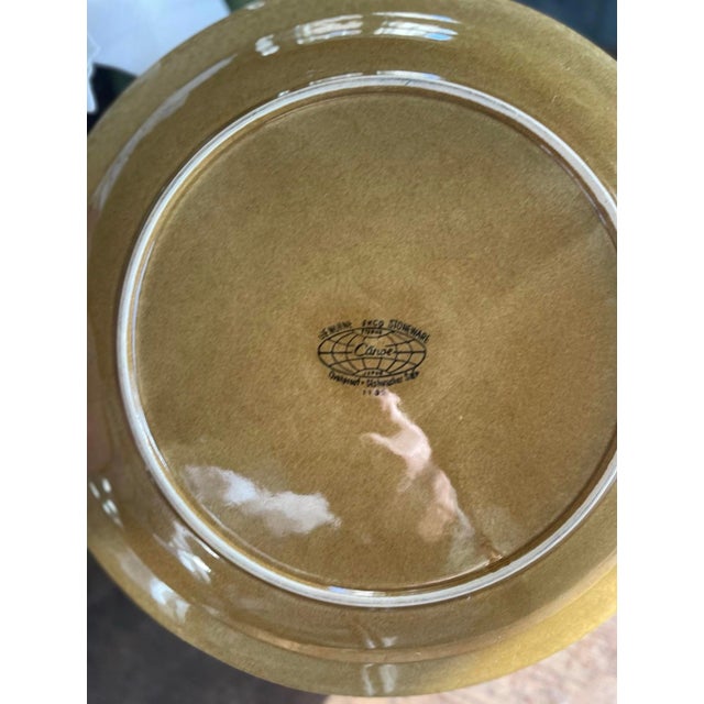 1970s MCM Stoneware Ekco Eterna Canoe Round 12” Platter For Sale - Image 4 of 5