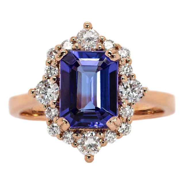 8x6mm, 1.6cts Tanzanite Ring W Earth Mined Diamond Halo in Solid 14k Rose Gold, Size 6.75 For Sale