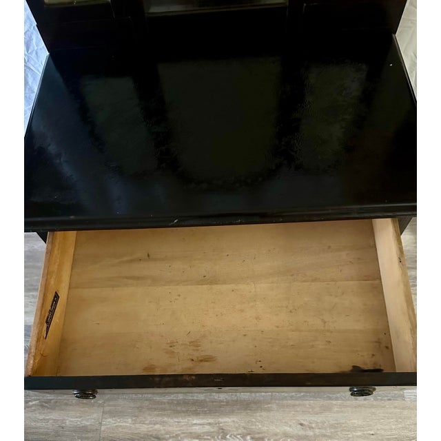Victorian Antique Early 20th Century Mahogany Wood Vanity With Tri Folding Arched Mirrors For Sale - Image 3 of 12