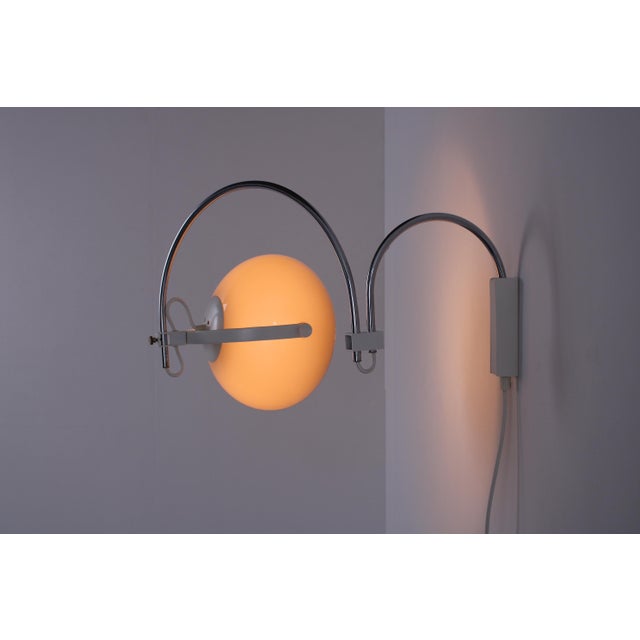 Beige Chrome Arc Adjustable Wall Lamp from Guzzini, 1970s For Sale - Image 8 of 17