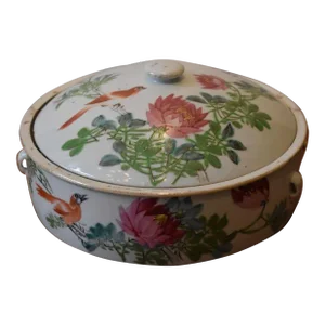 19th Century Chinese Domestic Porcelain Covered Rice Dish