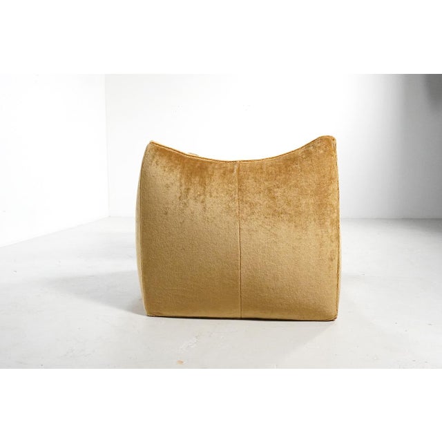 Textile Set of Le Bambole Lounge Chairs in Mohair by Mario Bellini for B&B Italia, 1980s For Sale - Image 7 of 13