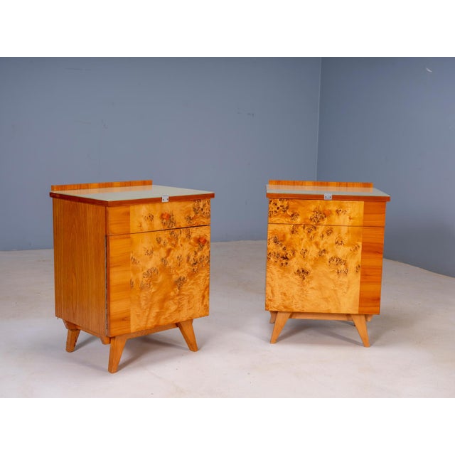 Vintage Czechoslovak Nightstands in Burl Veneer, 1940s, Set of 2 For Sale - Image 4 of 10