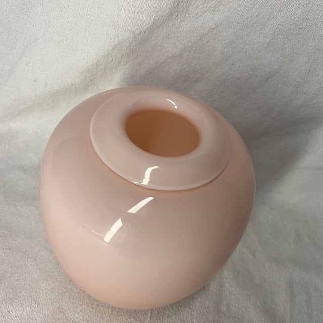 Postmodern Vintage Larry Laslo for Mikasa Art Glass Vase With Folded Edge Rim For Sale - Image 3 of 4