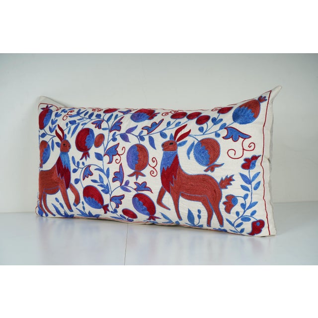 Uzbek Suzani Pillow Cover Elevate your home decor with our Turkish Suzani Pillow Cover, featuring exquisite vintage Uzbek...