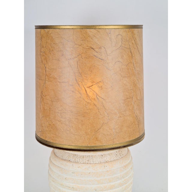 Vintage Organic Ribbed Plaster Table Lamp, 1970s For Sale - Image 6 of 9