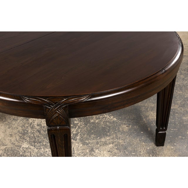 1940s French Art Deco Oval Maple Dining Table For Sale - Image 16 of 17