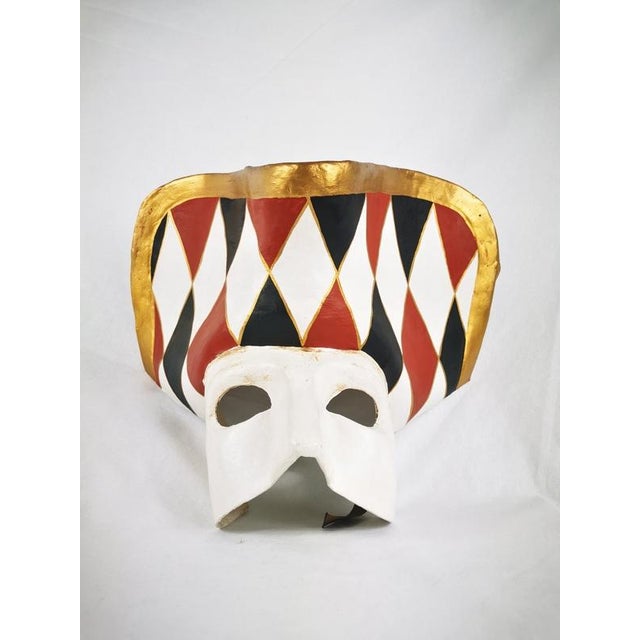 Guerrino Lovato is an artist. He creates masks that you won't find anywhere else. Masks whose molds he sculpted and which...