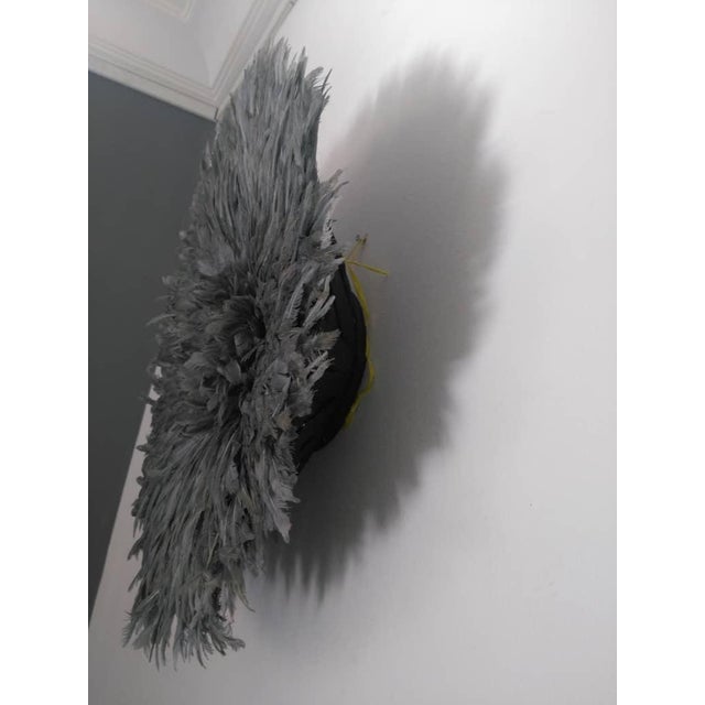 Juju hat gray of 27" (70 cm). Juju hat made with natural feathers and rattan. Juju hat woven and handcrafted. Beautiful...